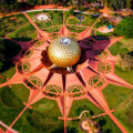 Templo de Matrimandir, templo de la madre en Auroville