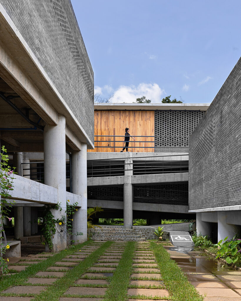 Centro de Desarrollo Comunitario